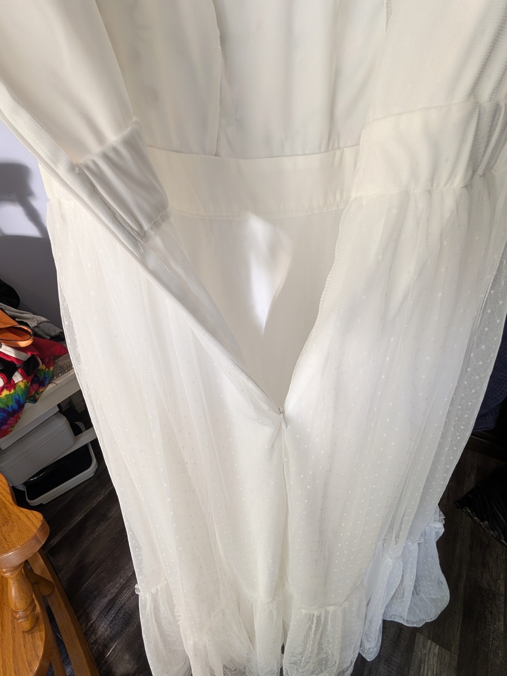 Ivory Floral-Embroidered Puff-Sleeve Maxi Dress - Picture 9 of 11